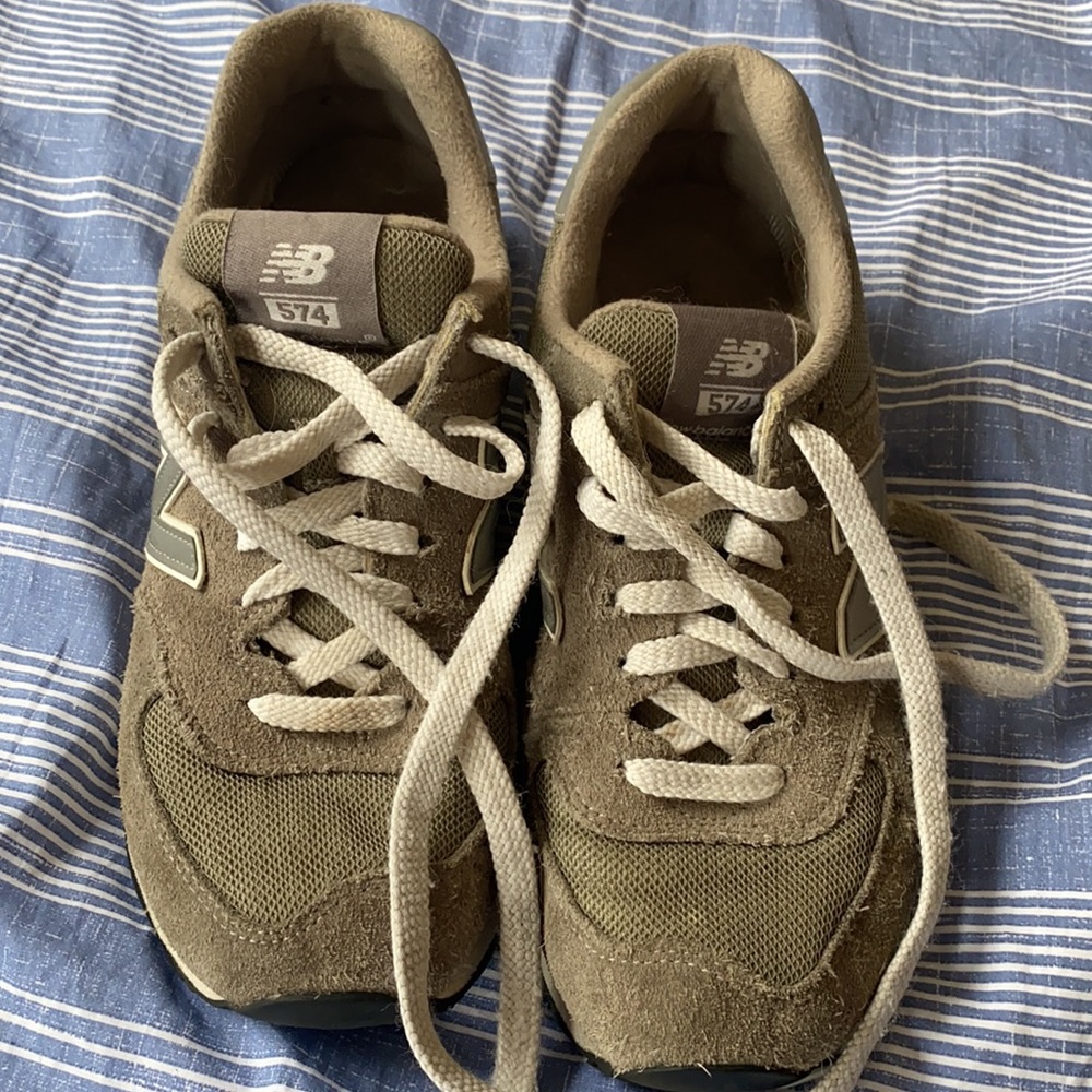 New Balance 574 Gently Used